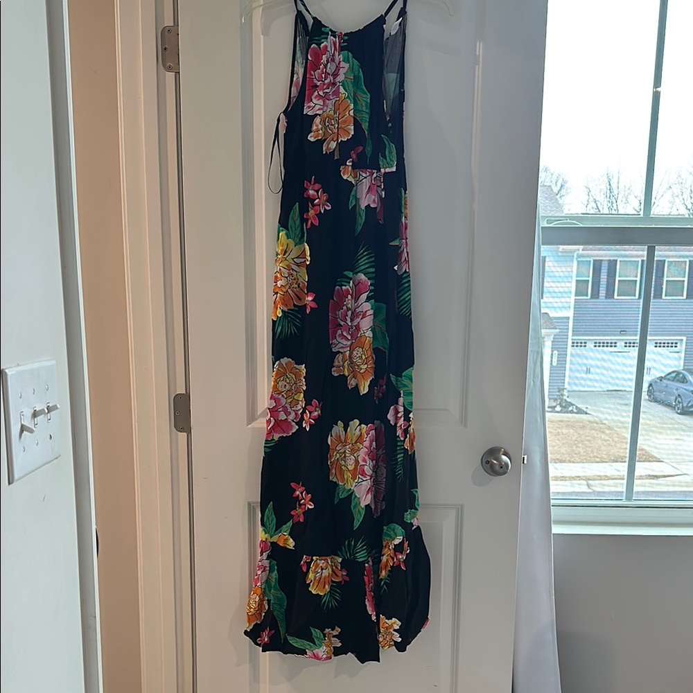Blue and Pink Maternity Sleeveless Spaghetti Strap Sundress Maxi for Resort Wear